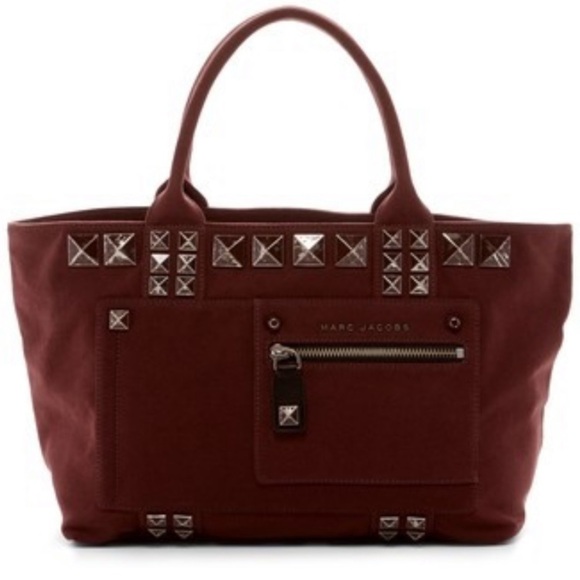 Marc Jacobs Handbags - Marc Jacobs canvas chipped studs tote bag